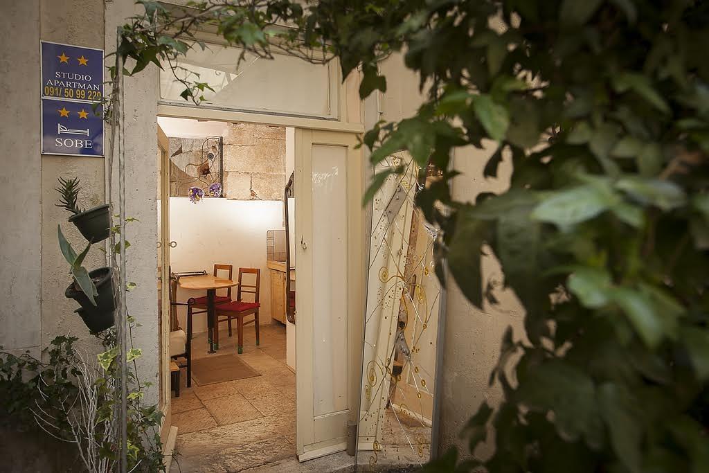 Apartment Dioklecian Wall Split Bagian luar foto